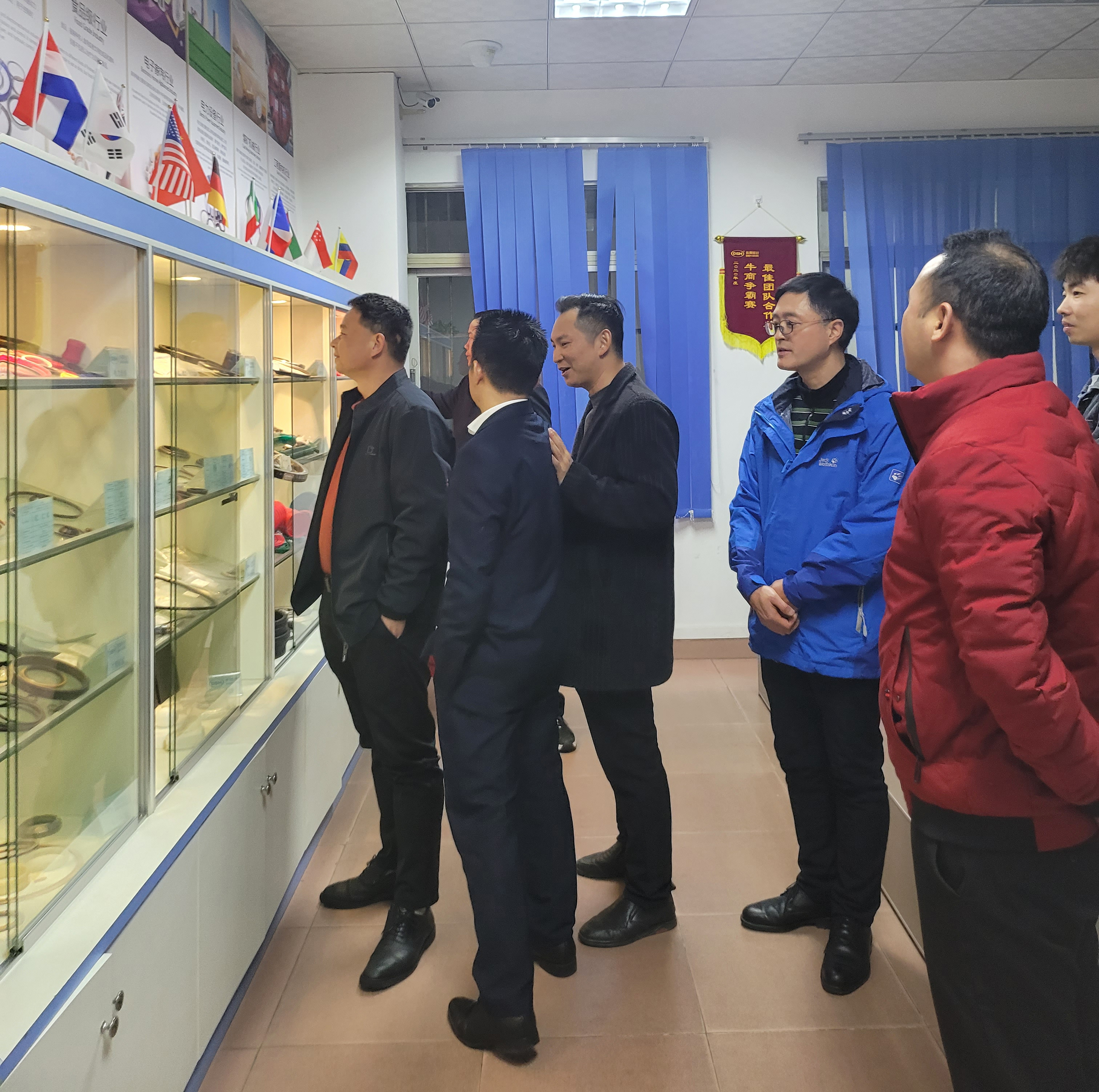 青島中新華美總經(jīng)理王東拜訪優(yōu)秀企業(yè)，見賢思齊！